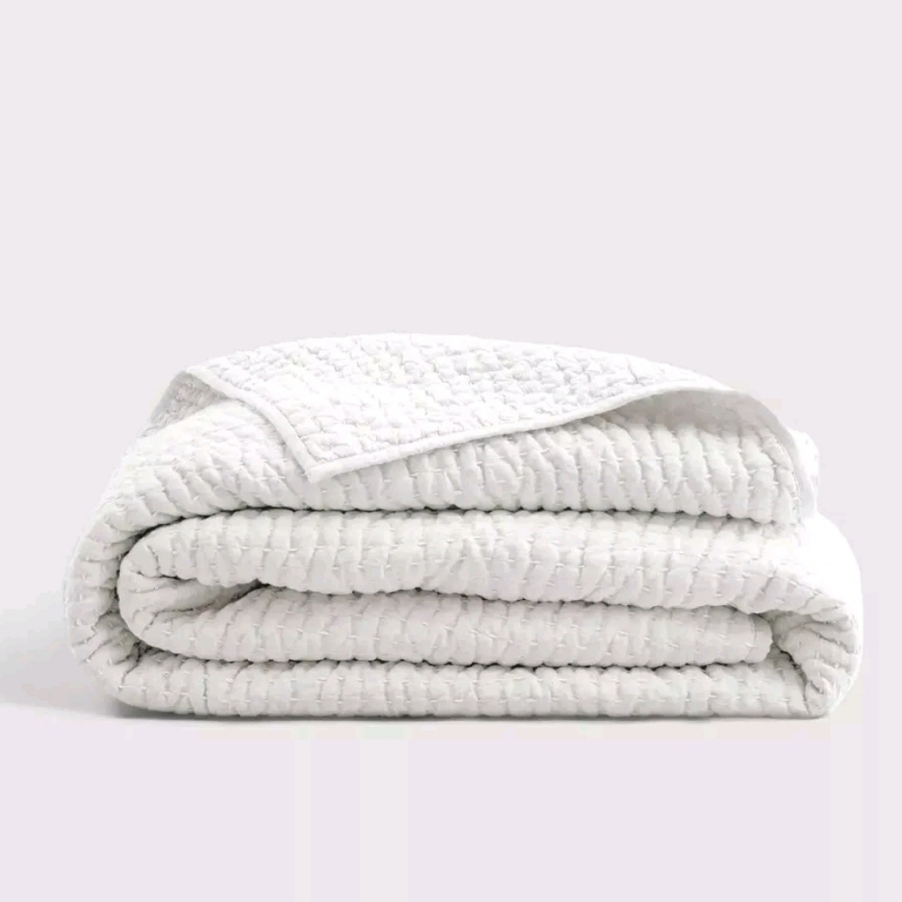 Quince European White Linen/ Cotton Stitch Quilt! King/ Cal King (332)